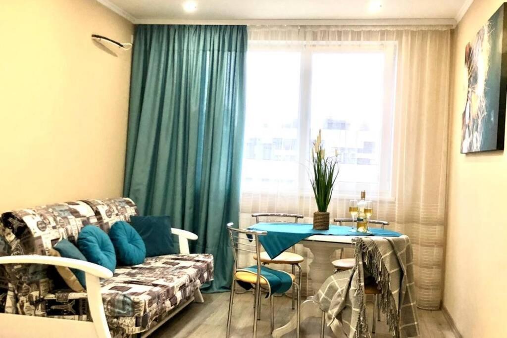 Новобудова Місто Трав, Р-Н Вікторії Гарденс Apartment Lviv Exterior photo